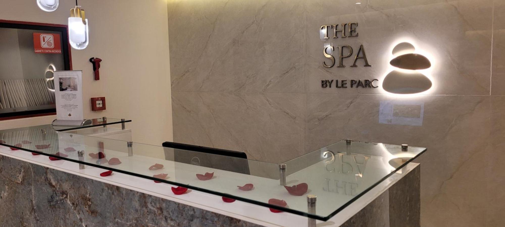 كويتو Le Parc Residences With Hotel Services المظهر الخارجي الصورة
